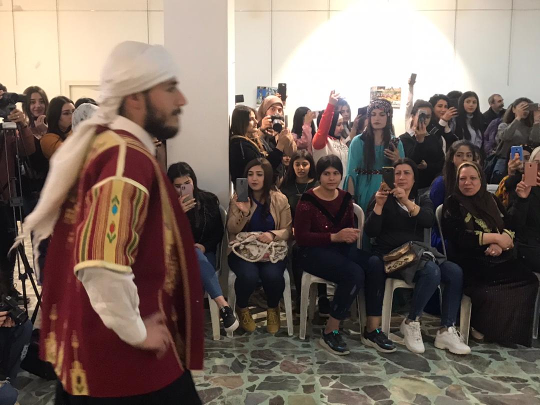 Numayişkirina cil&ecirc; kurd&icirc; li Qamişlo - W&ecirc;ne: Ekrem Slaih